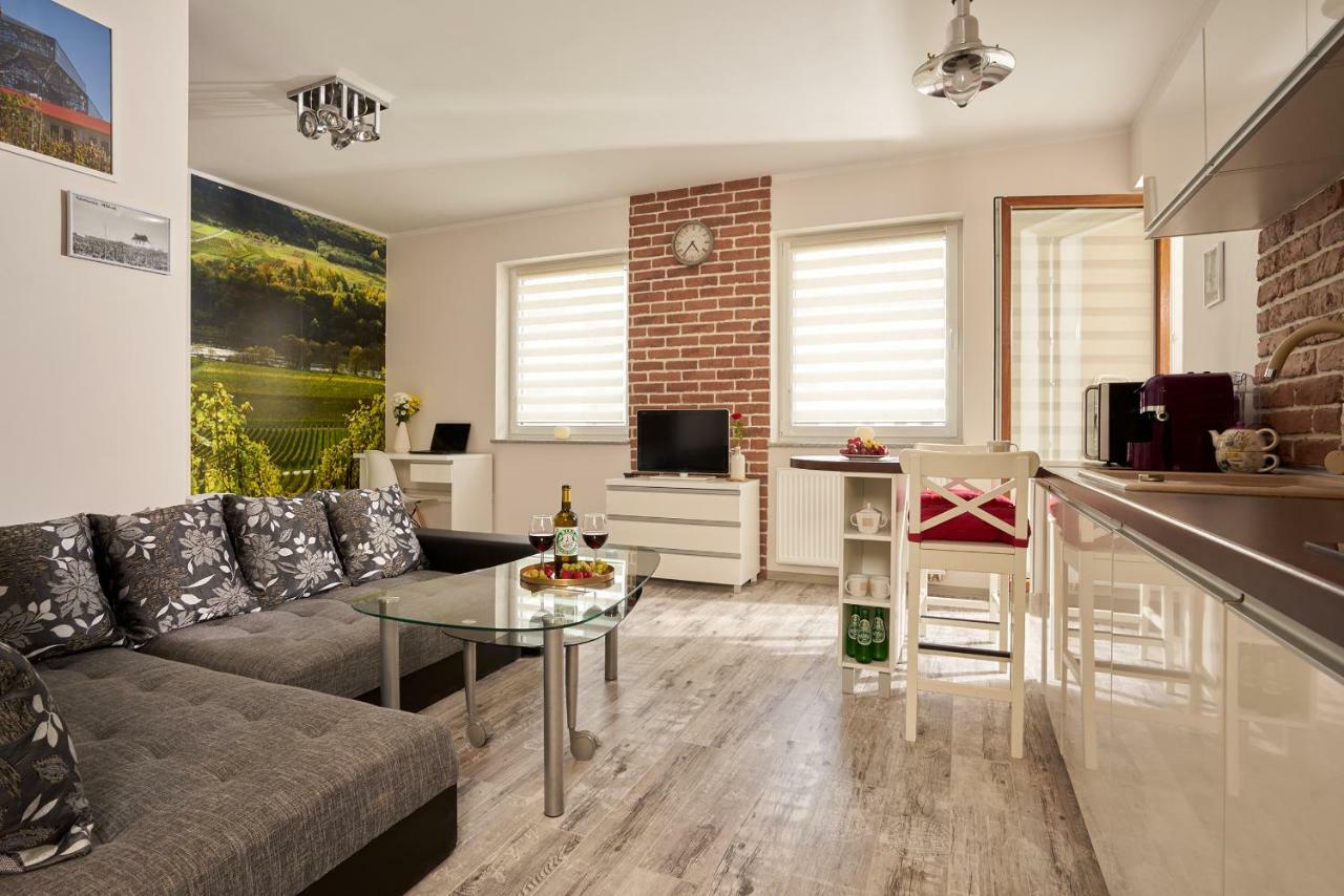 Apartament Winnica Zielona Gora  Bagian luar foto