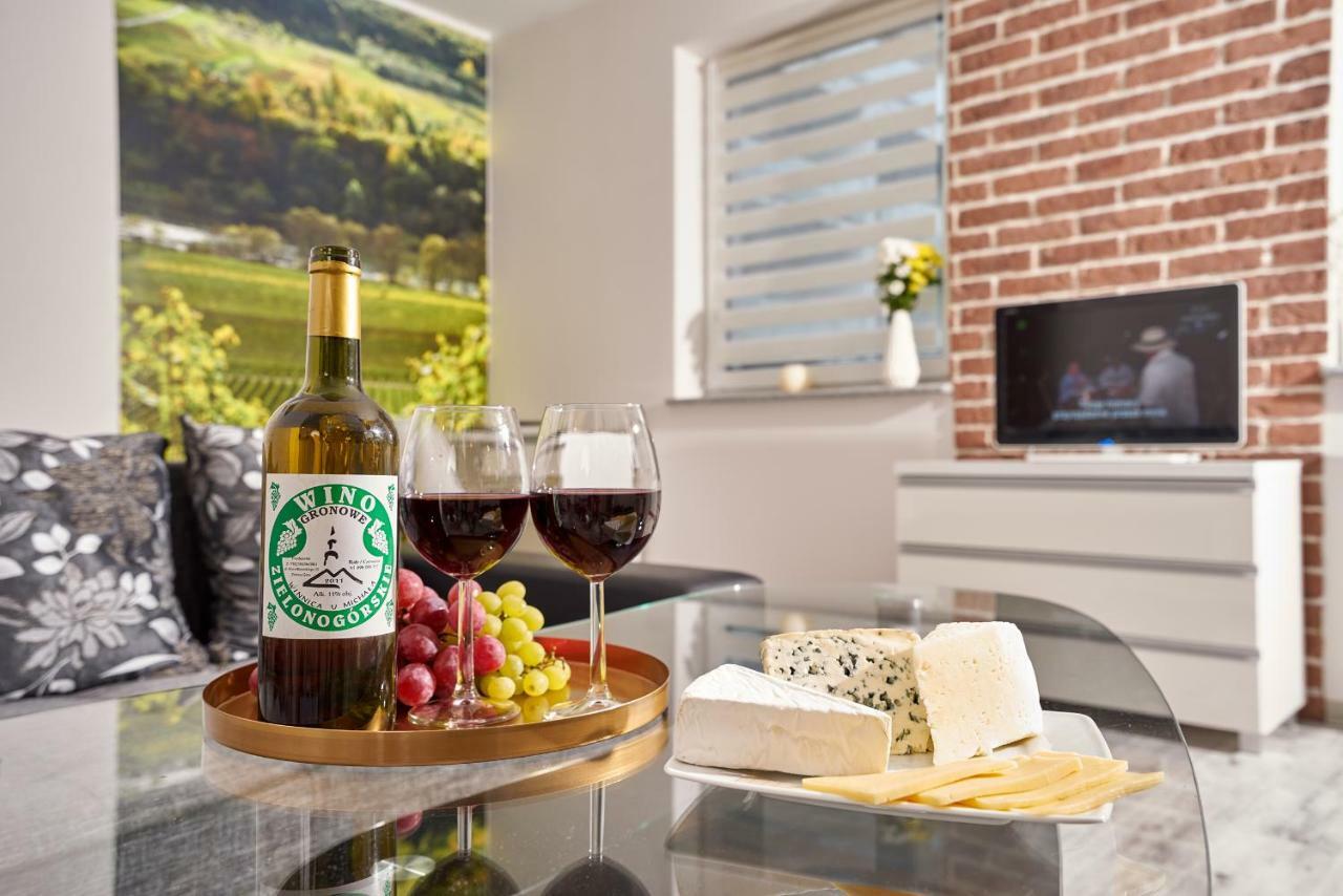 Apartament Winnica Zielona Gora  Bagian luar foto